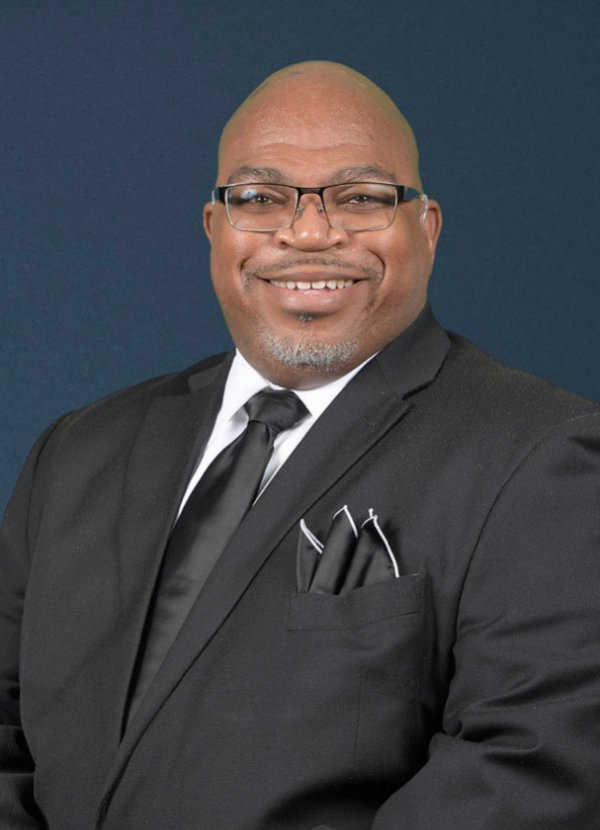 Tor Holman - Associate Minister